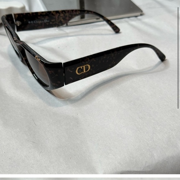 Dior sunglasses - Picture 1 of 2